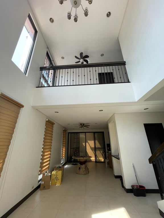 4-Storey Townhouse For Rent Makati — Makati City photo 6