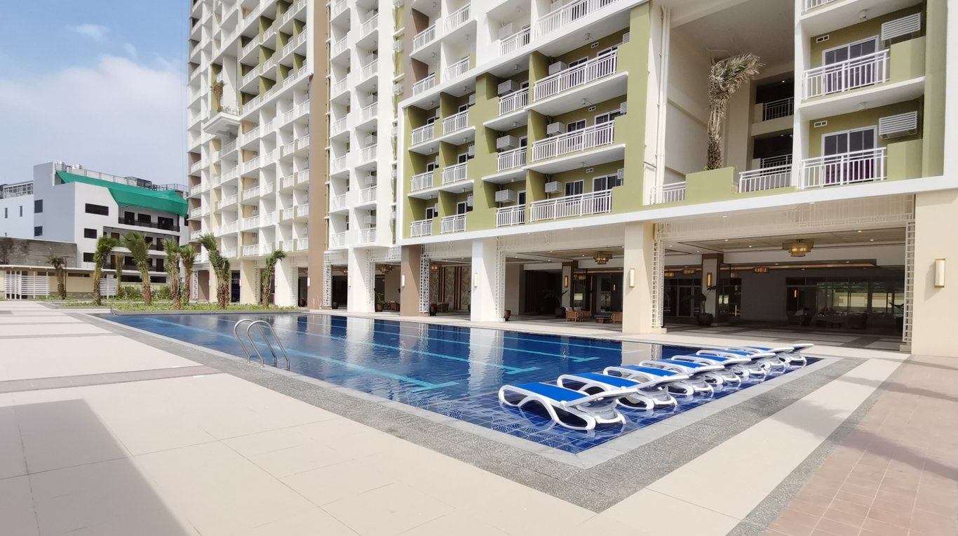 For Sale: 2BR End Unit at The Celandine, Balintawak, QC — Quezon CIty photo 4