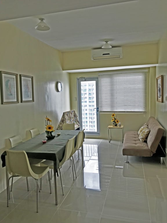 Homey 2-Bedroom in QC Business District (connected to Grand Central Station) with Huge Open Space Amenities — Quezon CIty photo 3
